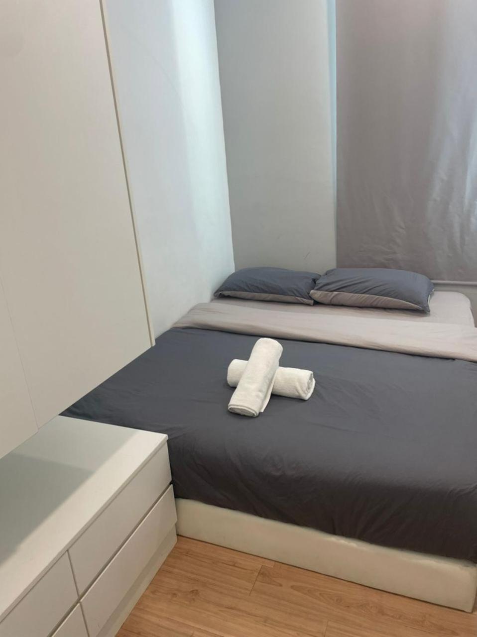 Apartment Ins Cozy 2 Bedroom George Town